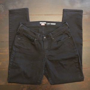 Denizen from Levi's Curvy Skinny Jeans